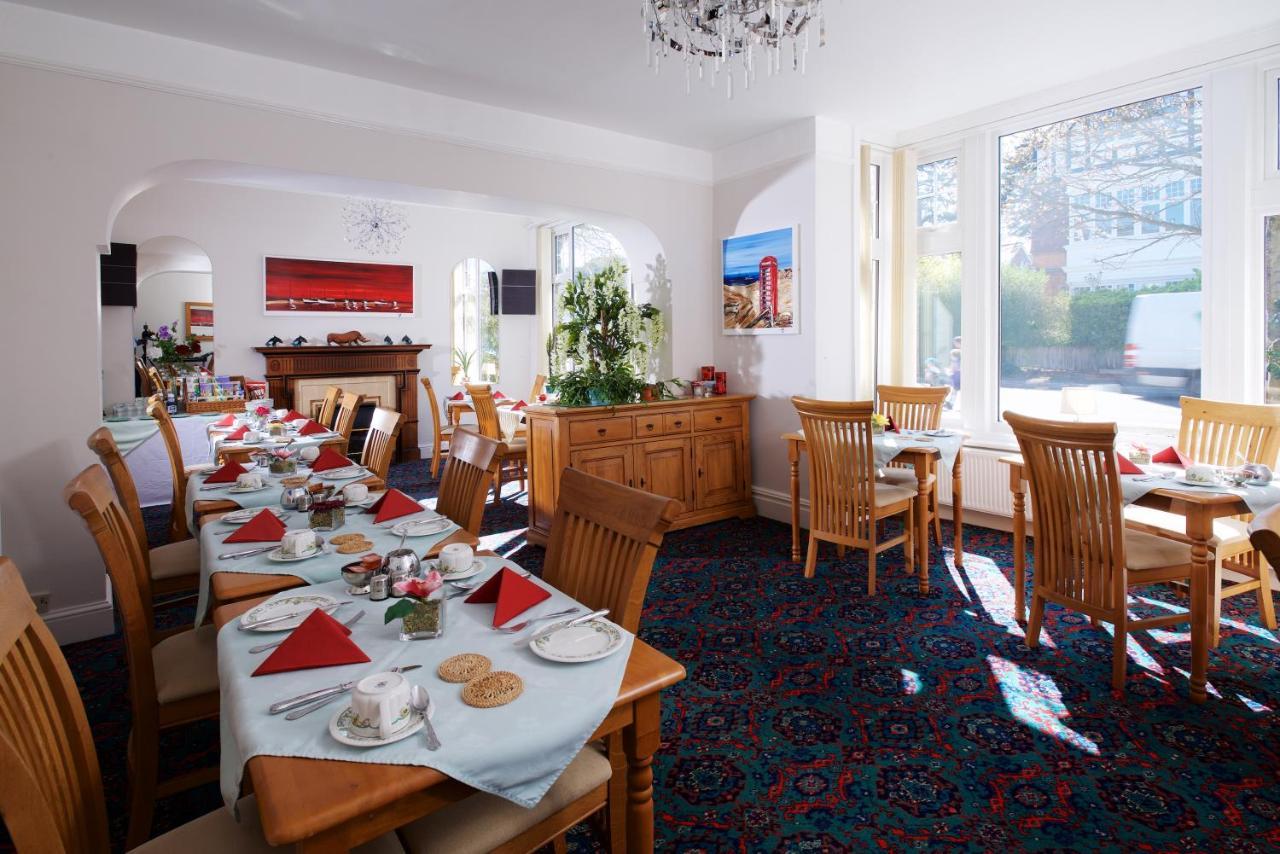 Minton Lodge Hotel - Seniors Only Bournemouth Ngoại thất bức ảnh